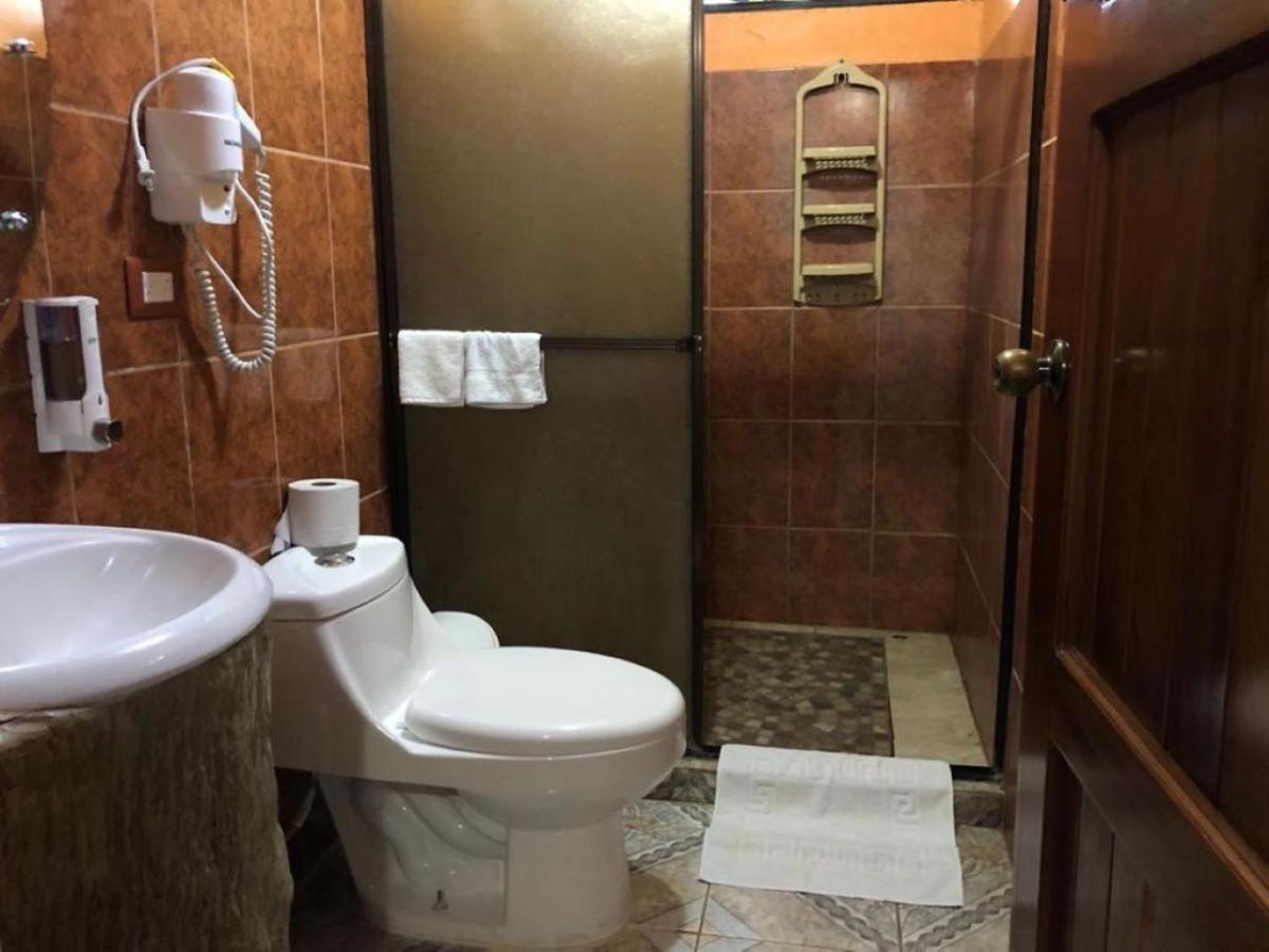 Cabinas Colibri La Fortuna Bagian luar foto